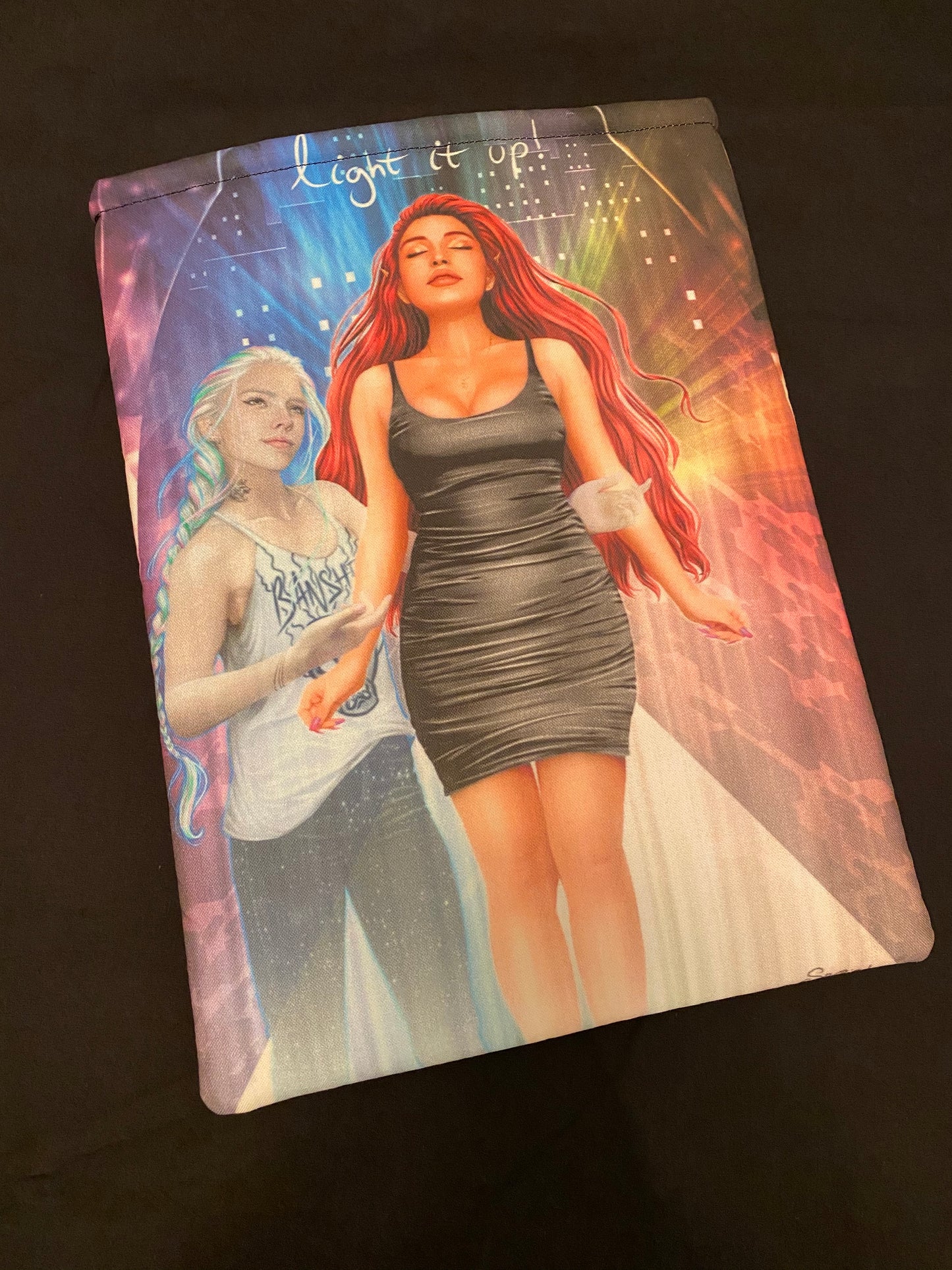 The Drop Bryce and Danika Booksleeve Sarah J Maas Bookish Merch