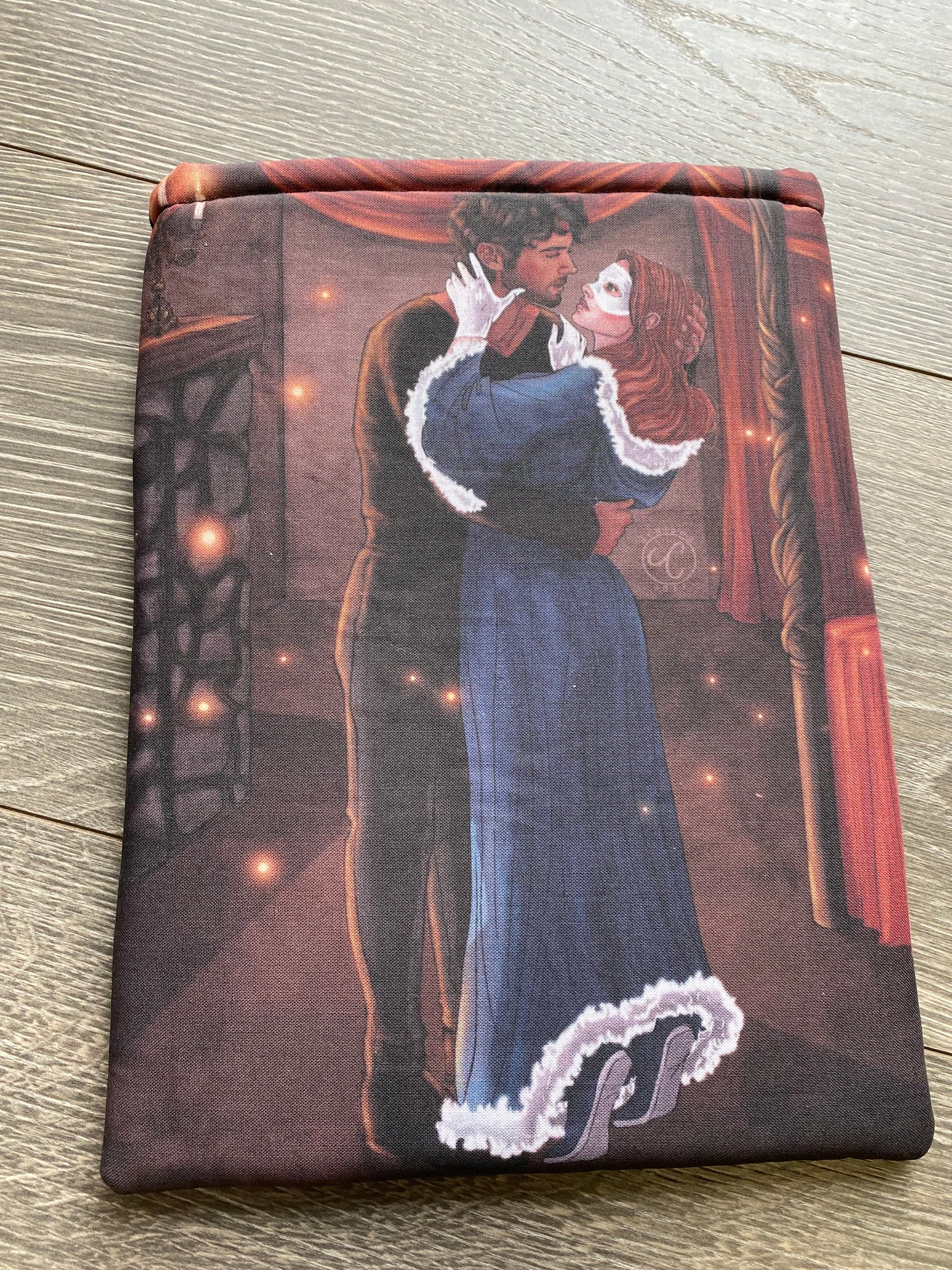 Red Room FBAA Poppy and Hawke Book Sleeve