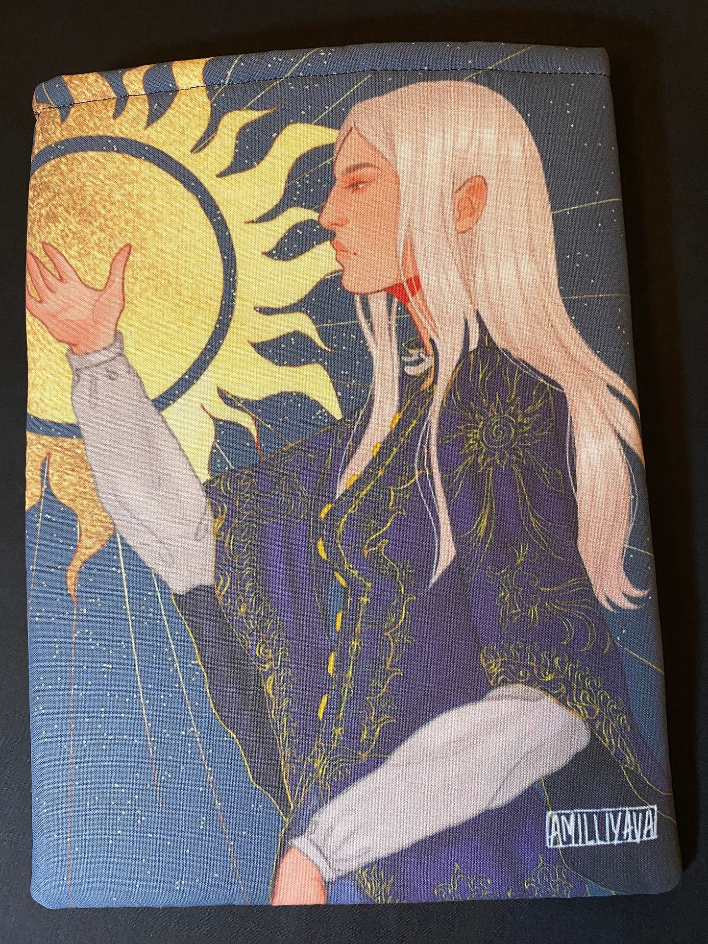 Medium Alina Sun Summoner Grishaverse Kefta Six of Crows Shadow and Bone Sun Book Sleeve