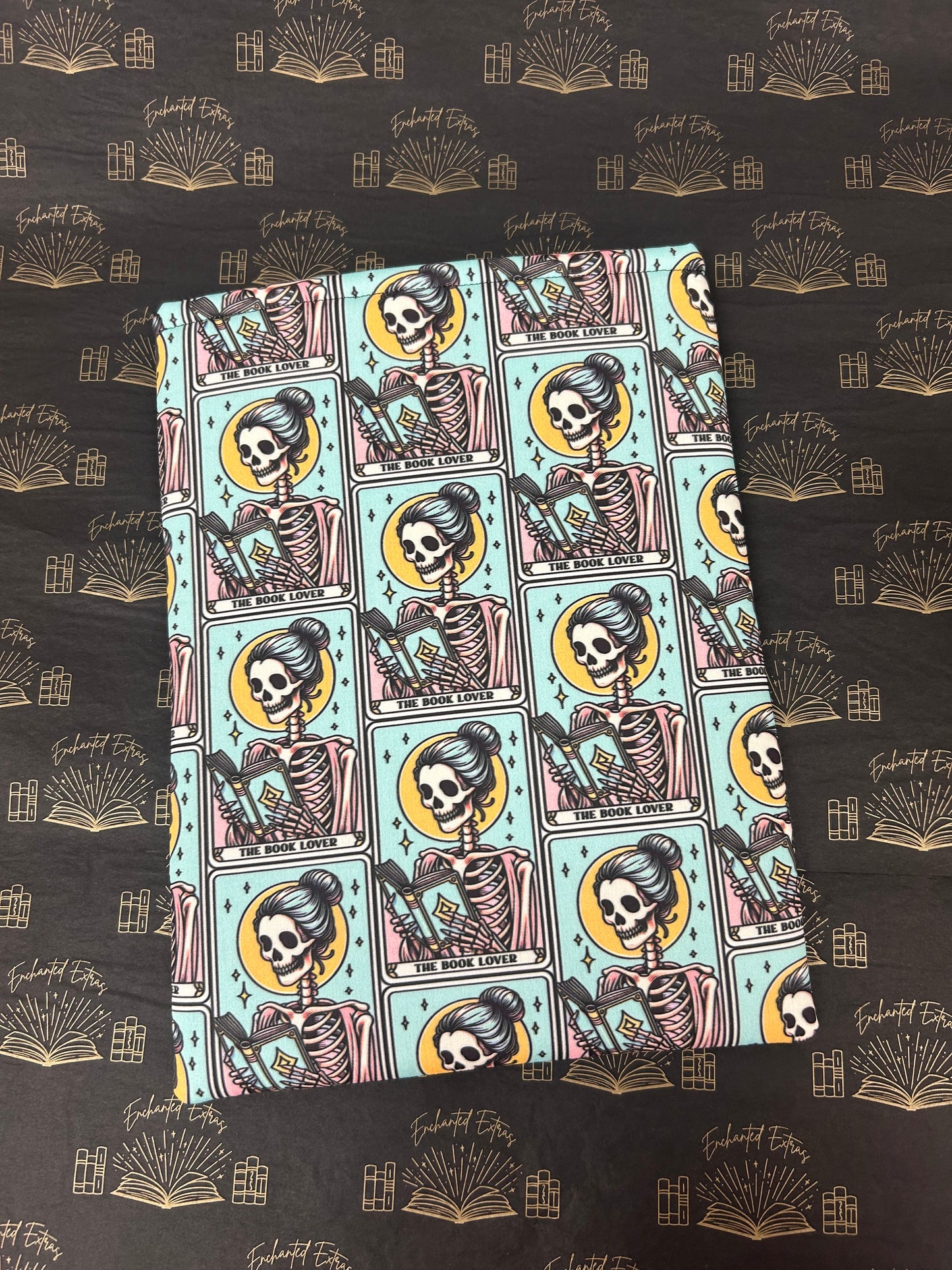 The Book Lover Tarot Book Sleeve Tarot-Style Book Protector Padded Fabric Sleeve for Readers Book Lovers Gift