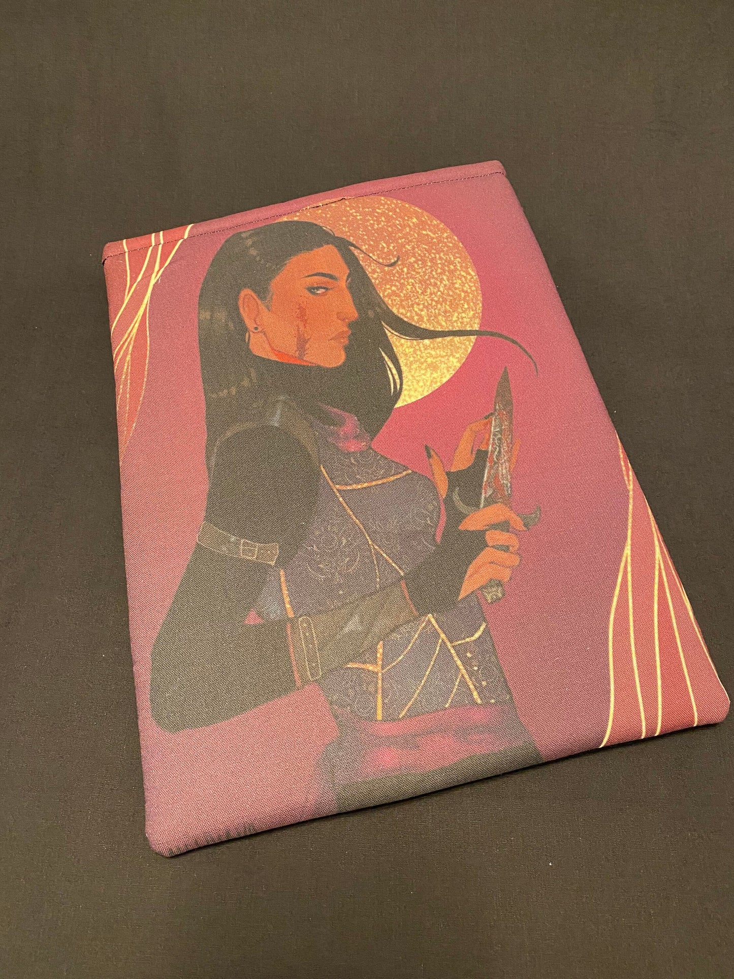 Large Inej Grishaverse Six of Crows Shadow and Bone Wraith Book Sleeve
